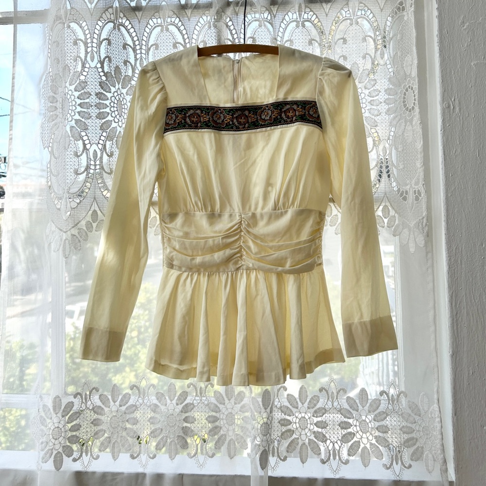 70s Vintage Handmade Embroidered Square Neck Boho Peasant Top Small Womens